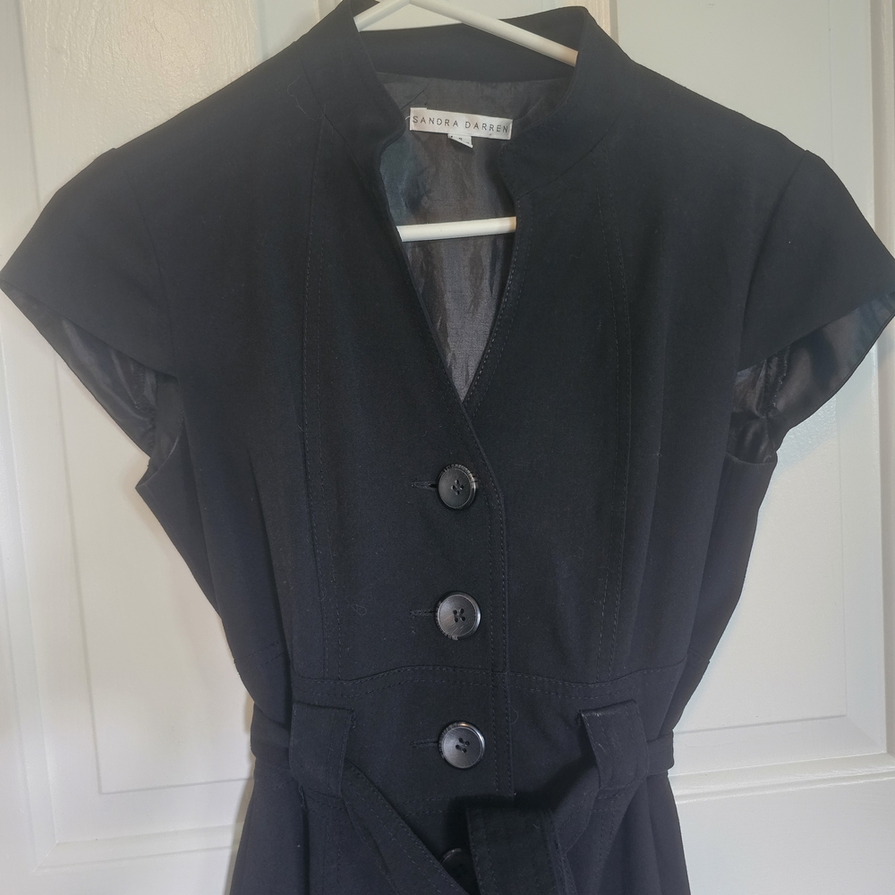 Sandra Darren Button Down & Belted Black Midi Dress Women's Sz 6